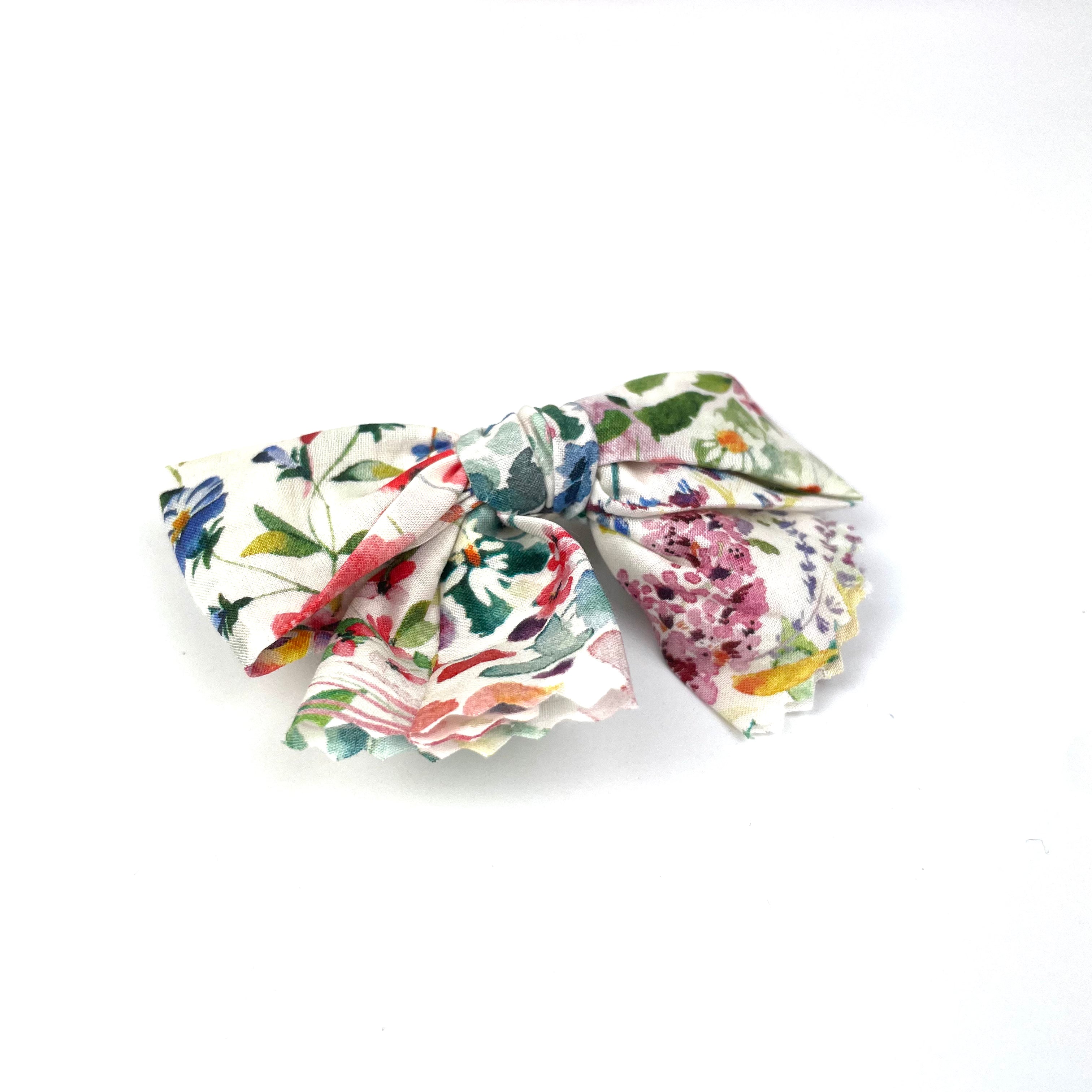 Barrette Chiky Chic Liberty "Felda Daffodils"