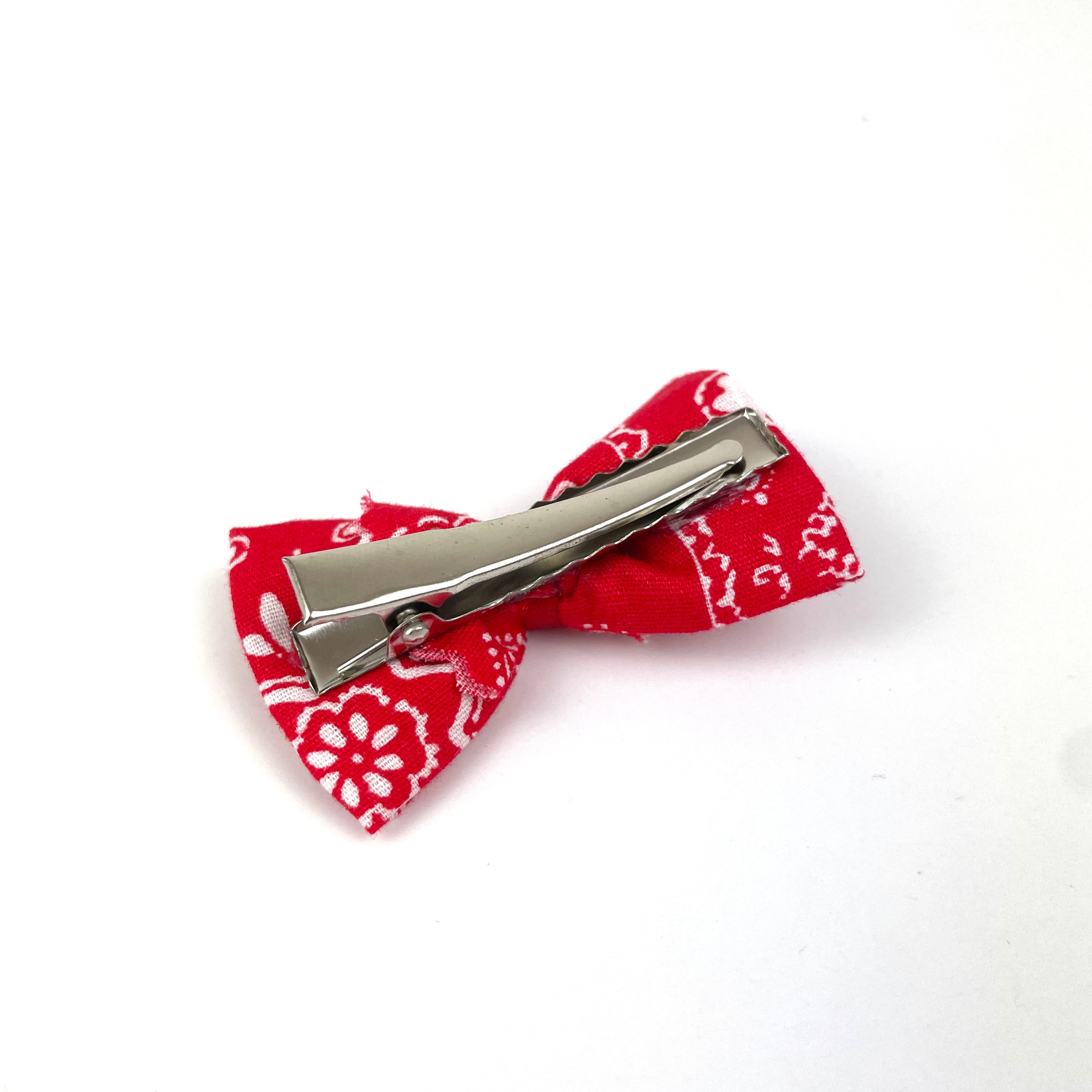 Petite Barrette "Bandana rouge"